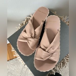Tory Burch Leather Twist Platform Slides